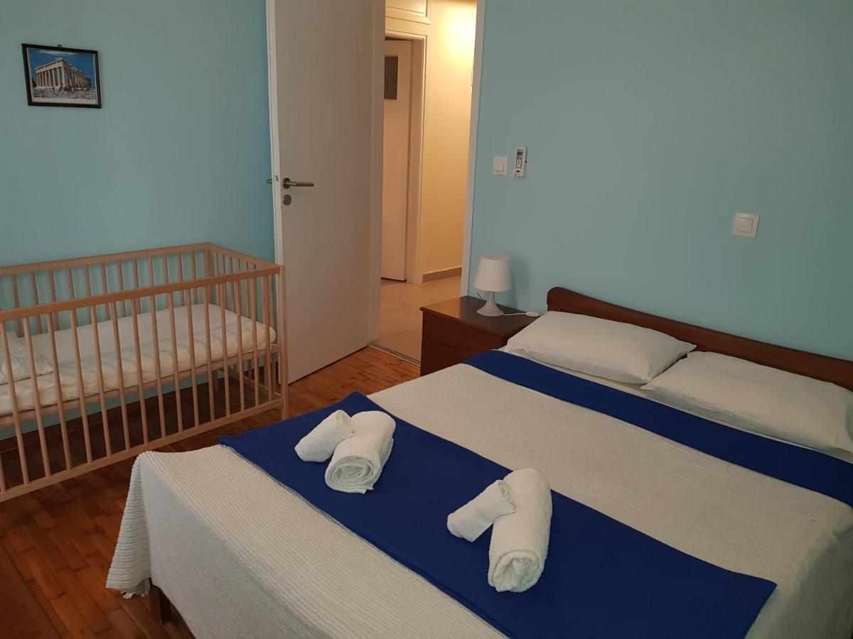 Comfortable Apt , 5 Min Walk To Acropolis Aten Exteriör bild